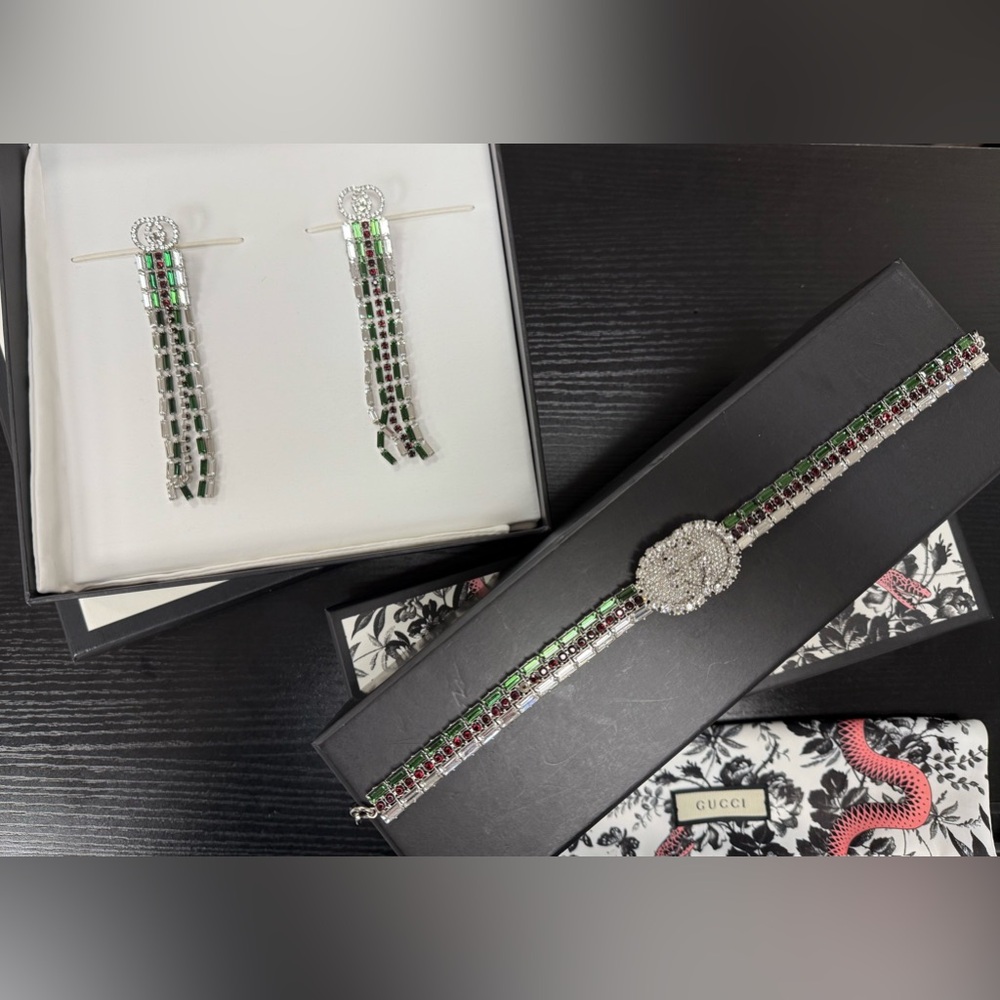 Gucci crystal choker and earrings